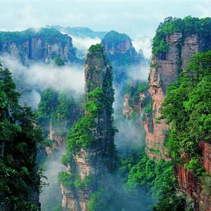 休閑自駕D線：張家界、天門山、天門洞、天子山、寶峰湖或黃龍洞四天三晚游